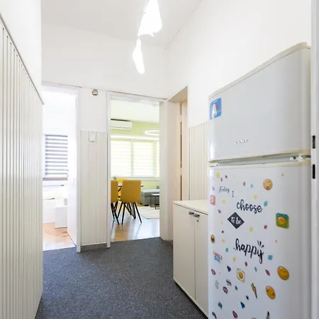 1bdr Flat In Center Of Vitoshka Blvd Apartment Sofia